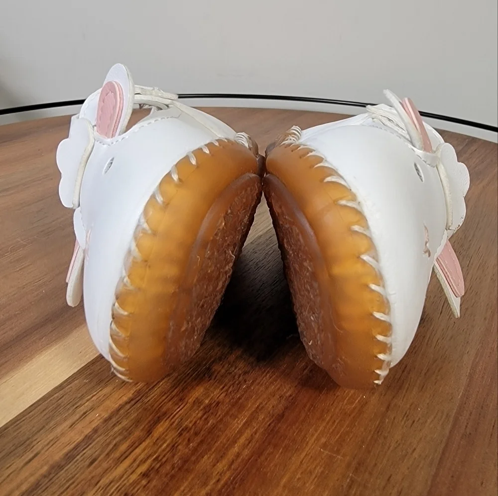 Mai Do Duo white Bunny Rabbit Baby Shoes First Walker Non Slip Size 15 / 7-8 mo.
